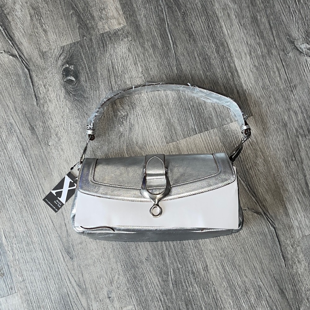 NWT Silver Maxx New York Bag
